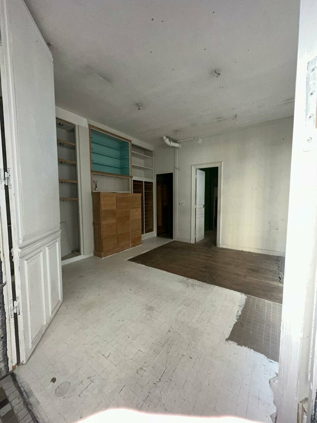 Photo 10 – location commerce	PARIS (75004)