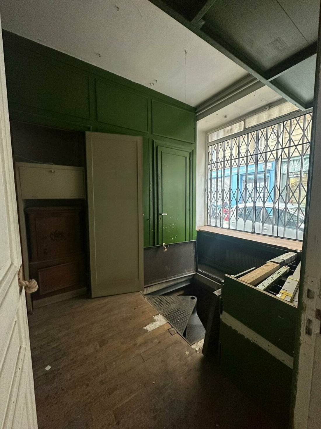 Photo 11 – location commerce	PARIS (75004)