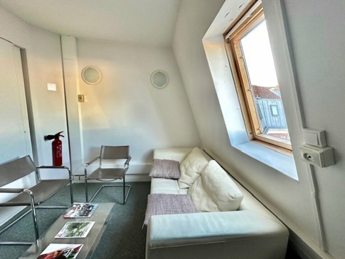 Photo 9 – location bureaux	PARIS (75011)