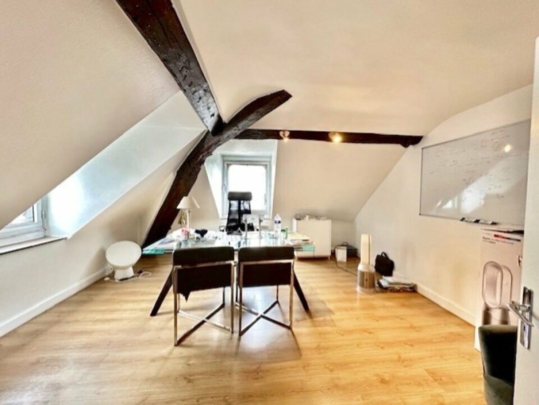 Photo 1 – location bureaux	PARIS (75009)