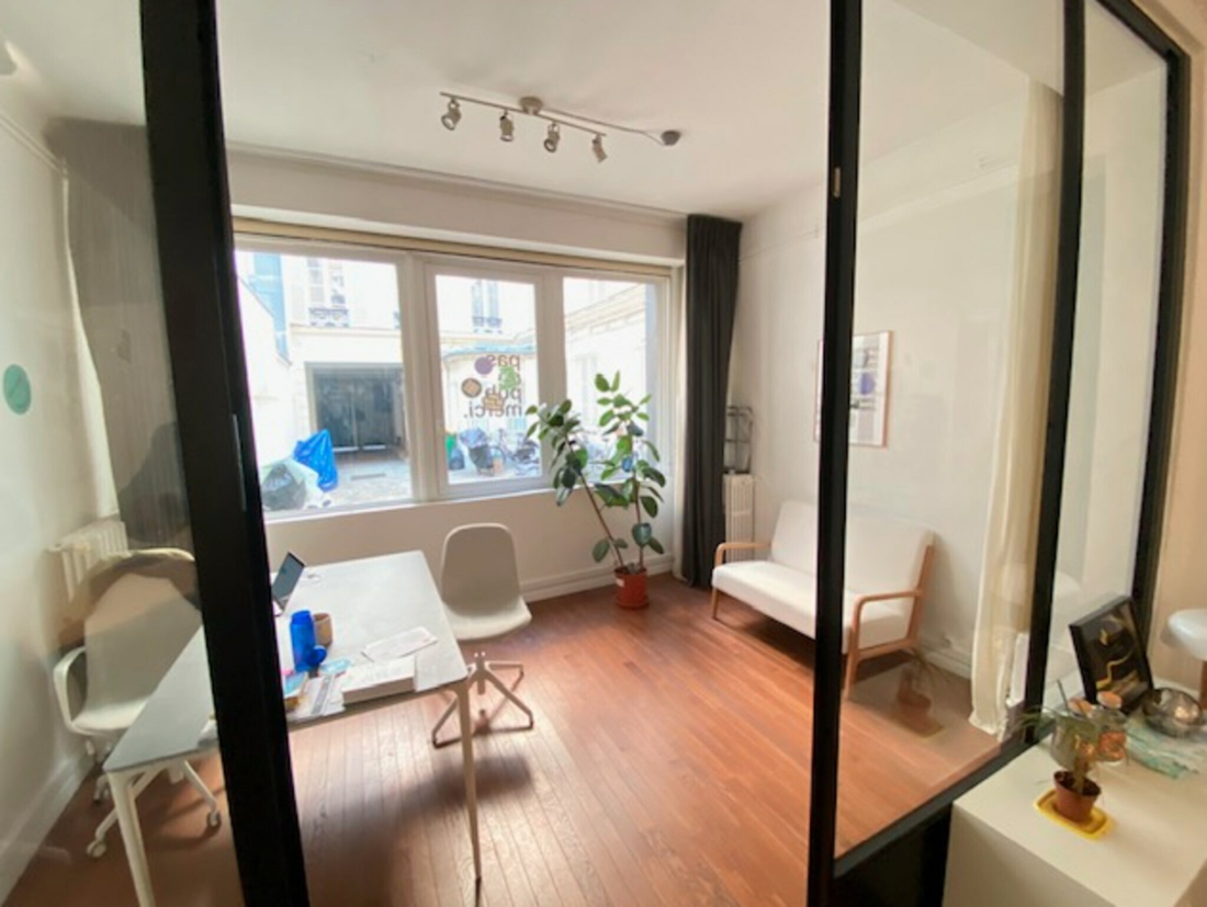 Photo 1 – location bureaux	PARIS (75010)