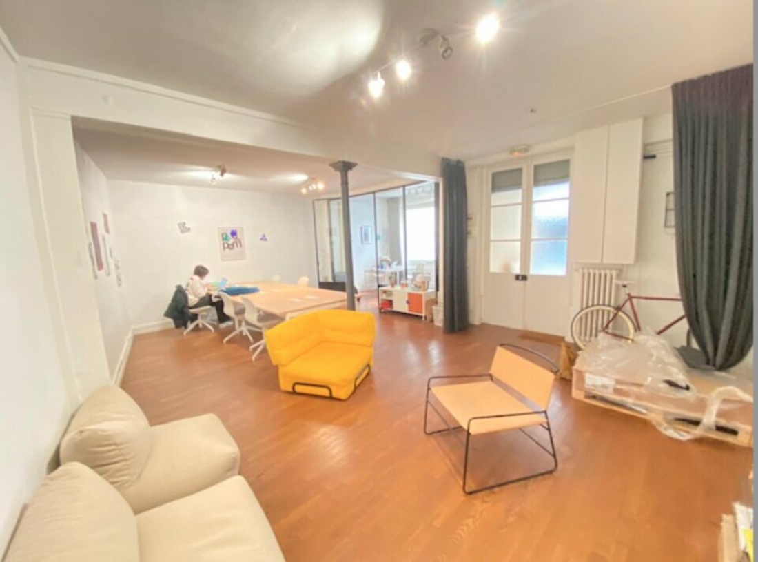 Photo 2 – location bureaux	PARIS (75010)