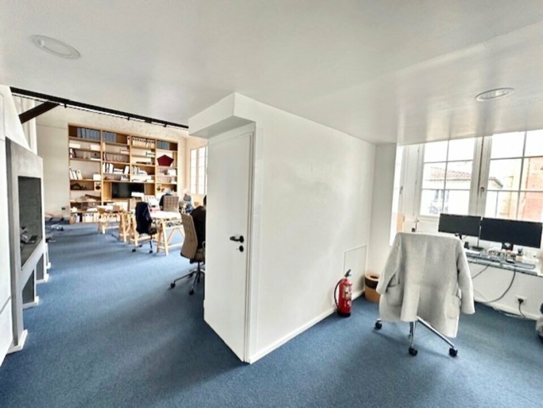 Photo 2 – location bureaux	PARIS (75011)