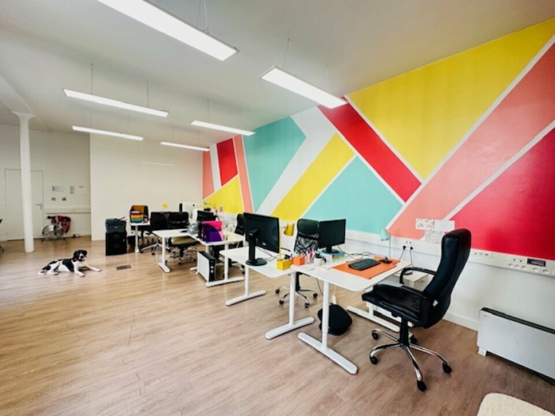 Photo 2 – location bureaux	PARIS (75011)