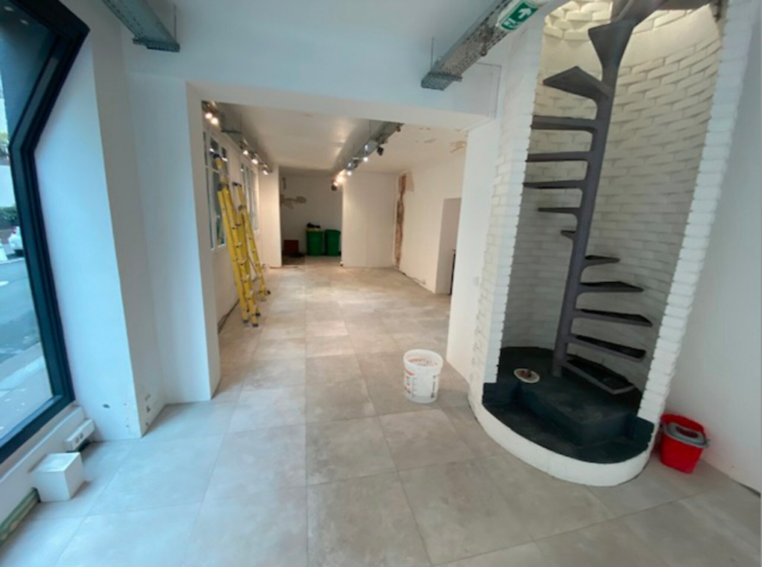 Photo 4 – location commerce	PARIS (75015)