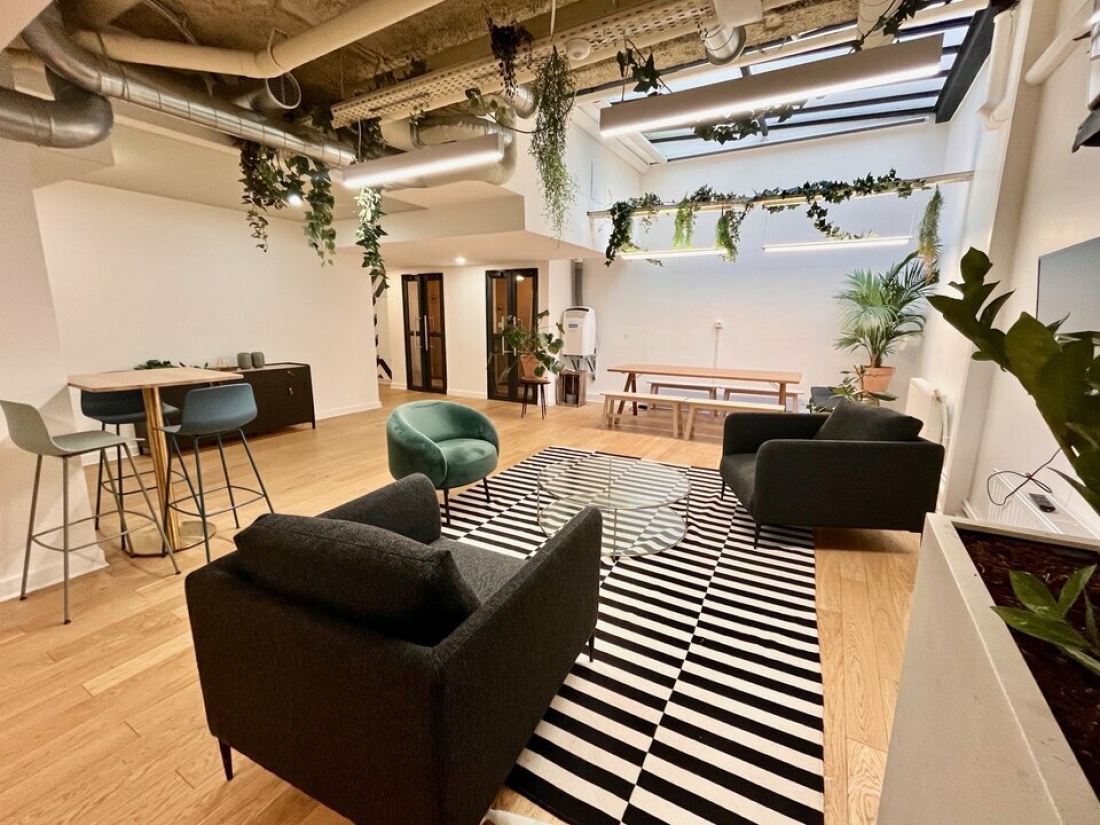 Photo 2 – location bureaux	PARIS (75002)