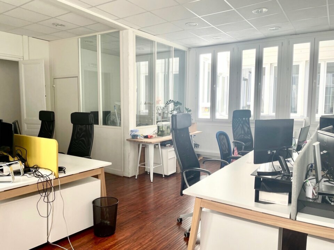 Photo 1 – location bureaux	PARIS (75010)