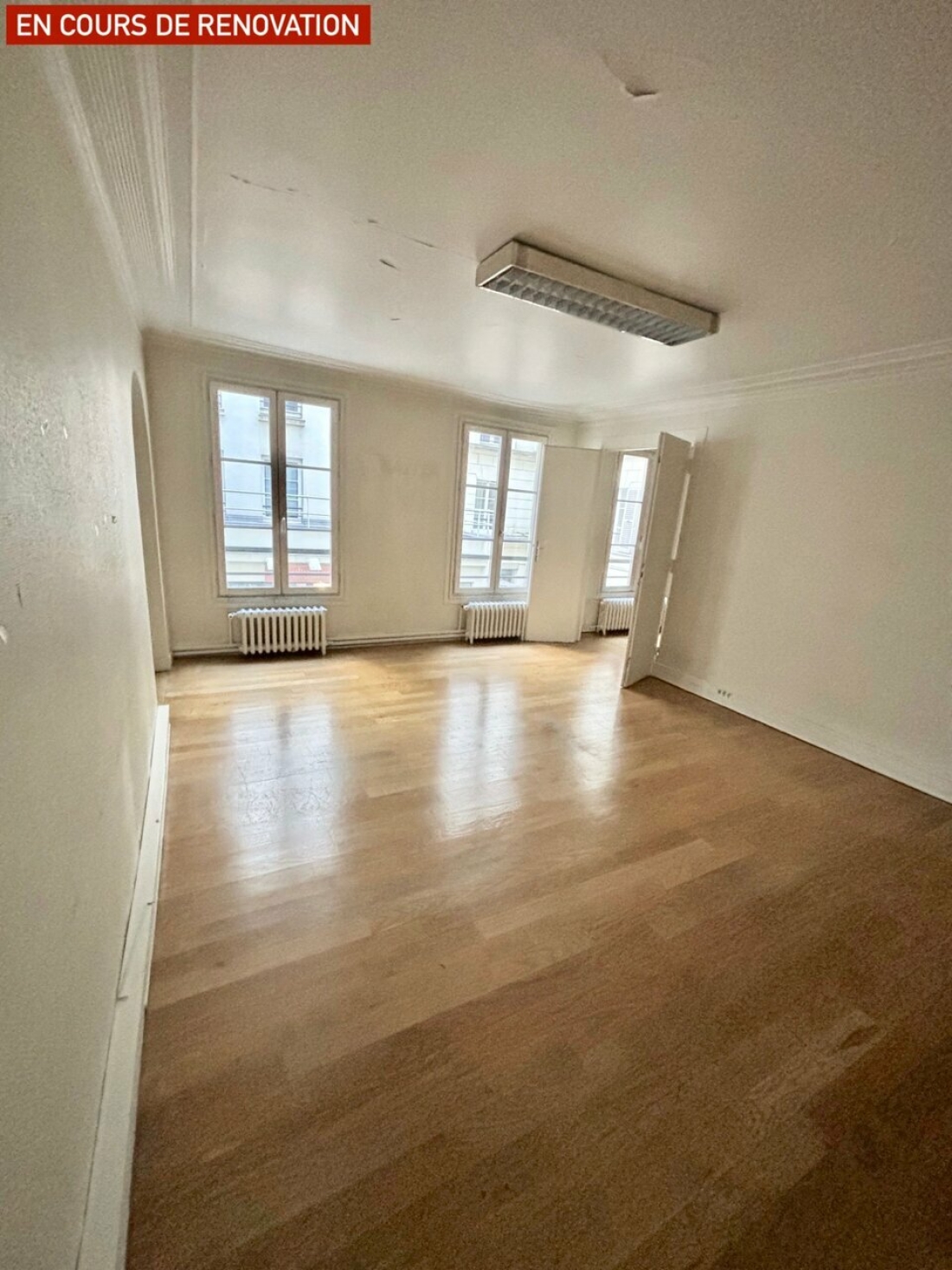 Photo 4 – location bureaux	PARIS (75008)