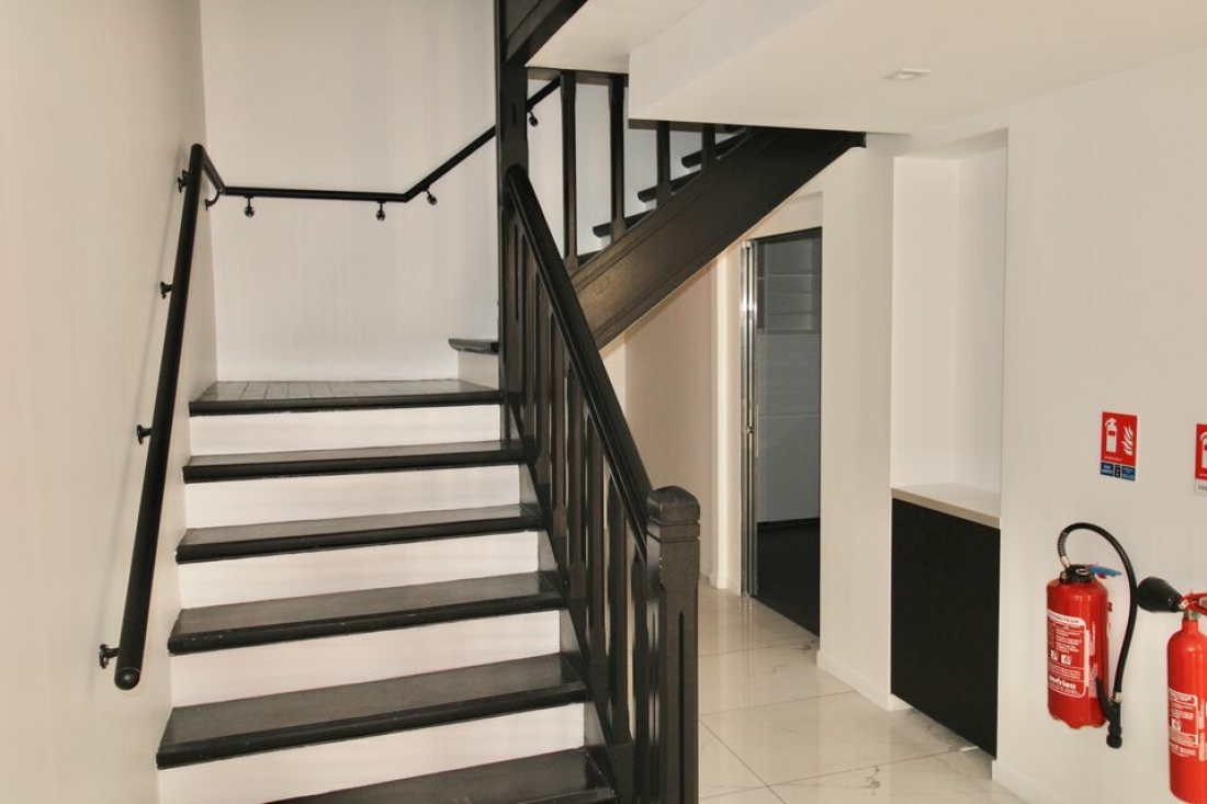 Photo 7 – location commerce	PARIS (75015)