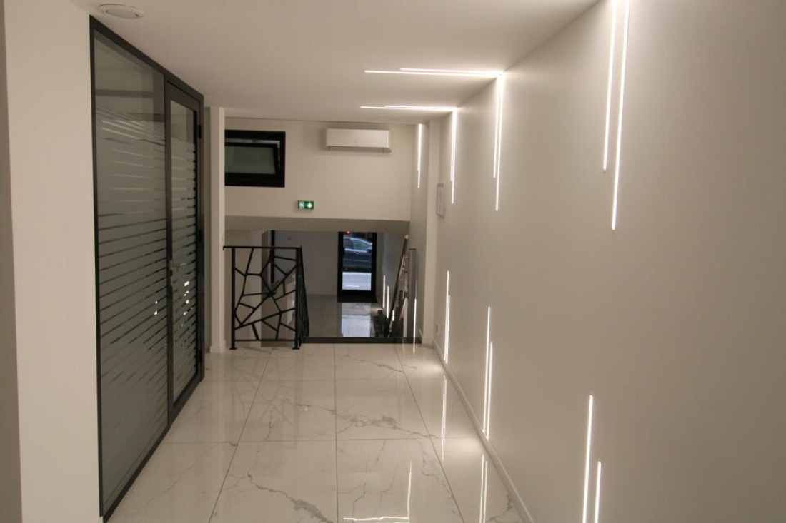 Photo 8 – location commerce	PARIS (75015)