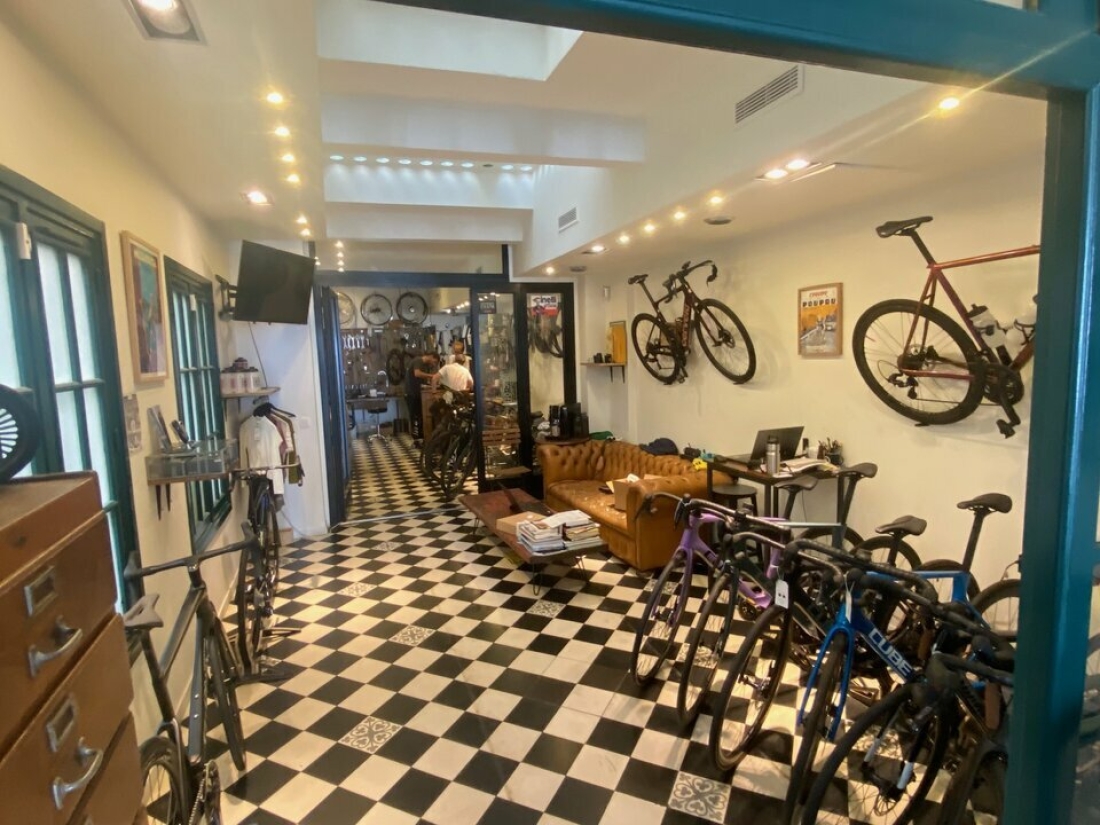 Photo 3 – location commerce	PARIS (75009)