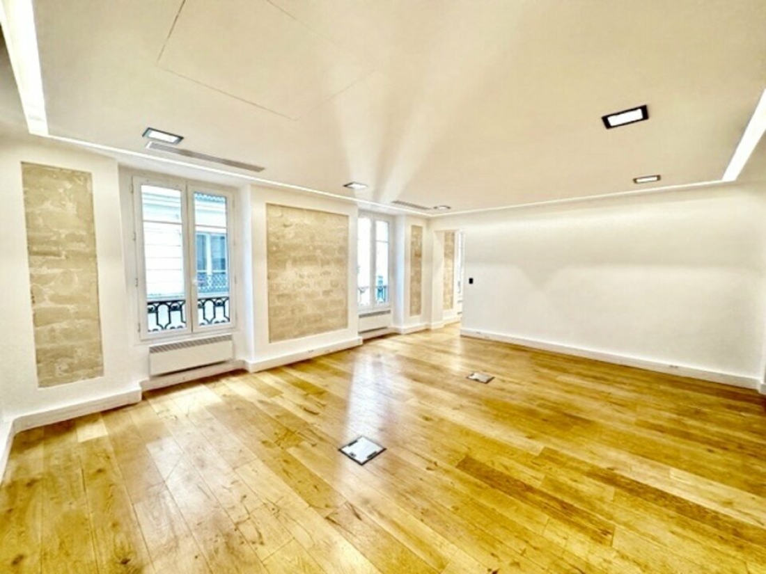 Photo 2 – location bureaux	PARIS (75011)