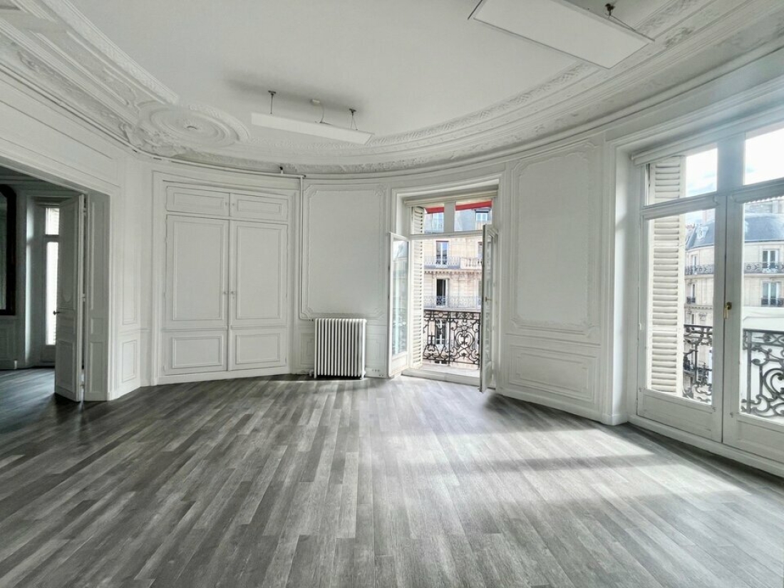 Photo 8 – location bureaux	PARIS (75008)