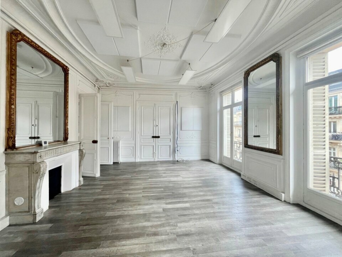 Photo 2 – location bureaux	PARIS (75008)