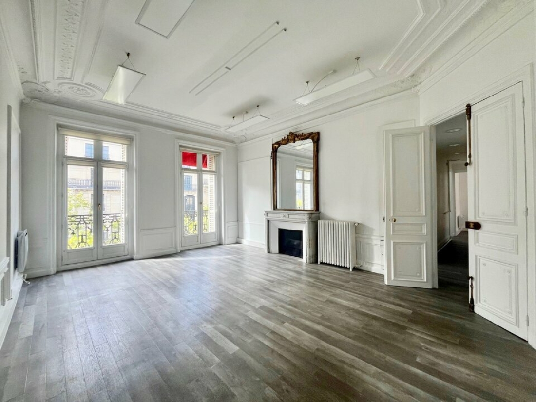 Photo 4 – location bureaux	PARIS (75008)