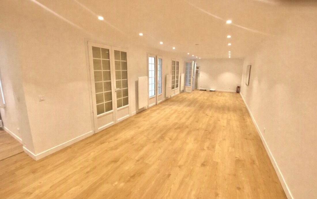 Photo 3 – location bureaux	PARIS (75010)