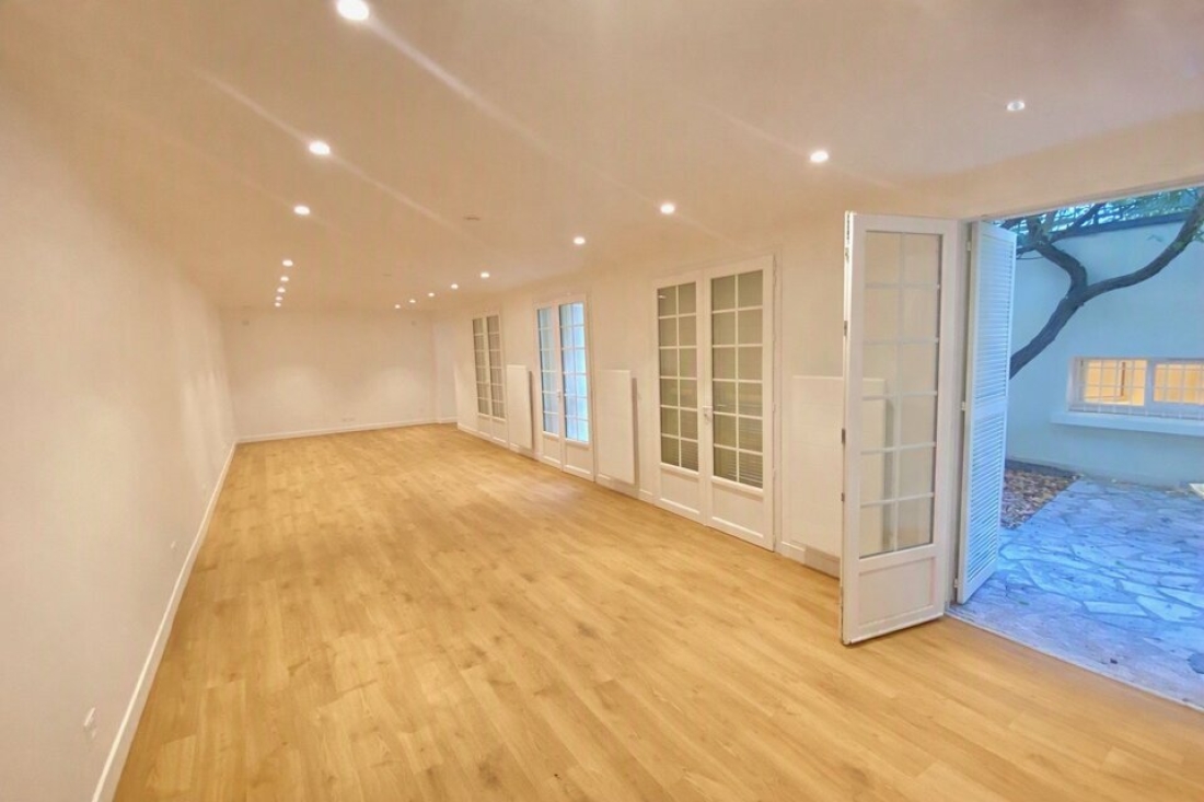 Photo 2 – location bureaux	PARIS (75010)