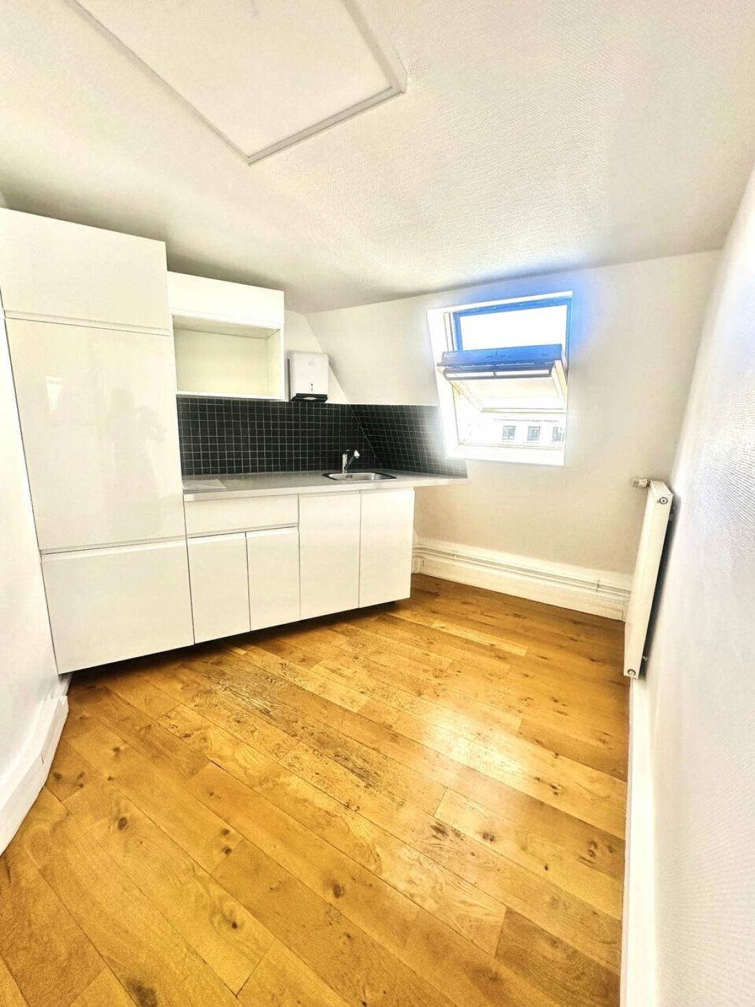 Photo 4 – location bureaux	PARIS (75002)
