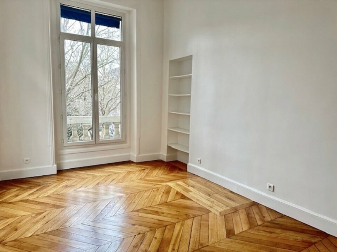 Photo 8 – location bureaux	PARIS (75009)