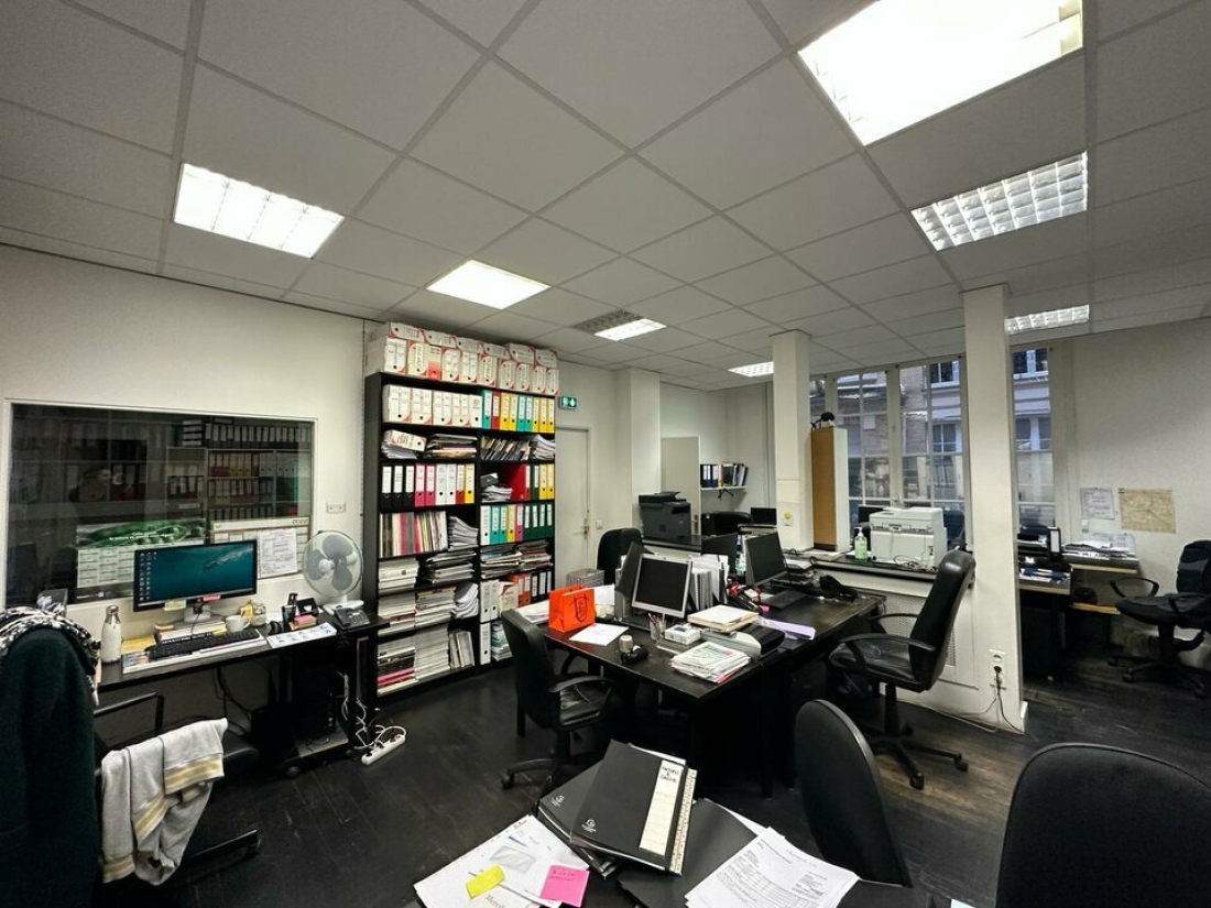 Photo 2 – location bureaux	PARIS (75003)