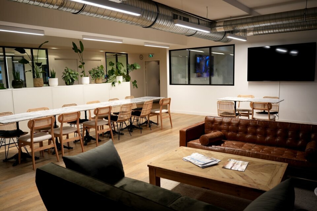 Photo 11 – location bureaux	PARIS (75009)