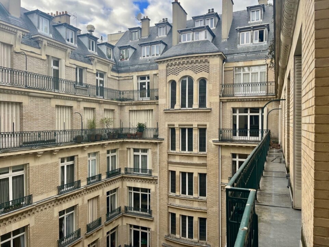 Photo 1 – location bureaux	PARIS (75016)