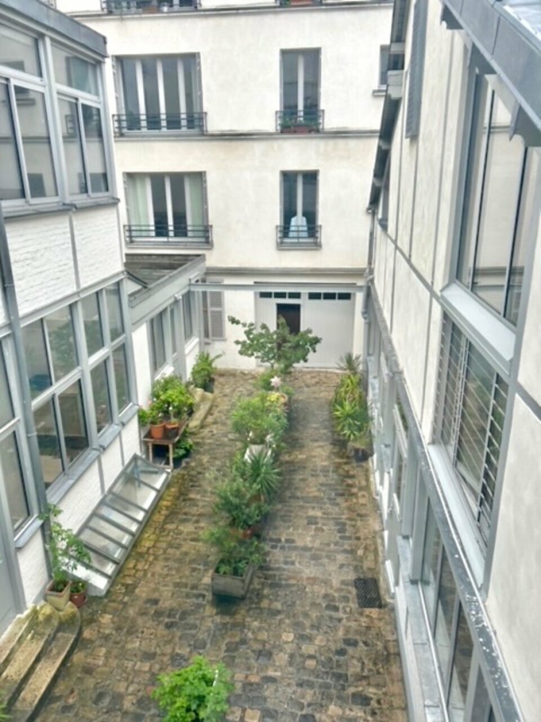 Photo 1 – location bureaux	PARIS (75011)