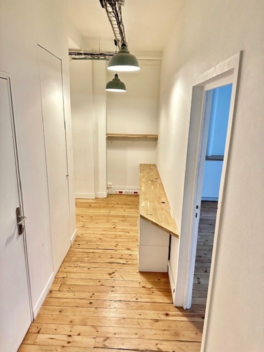 Photo 8 – location bureaux	PARIS (75010)