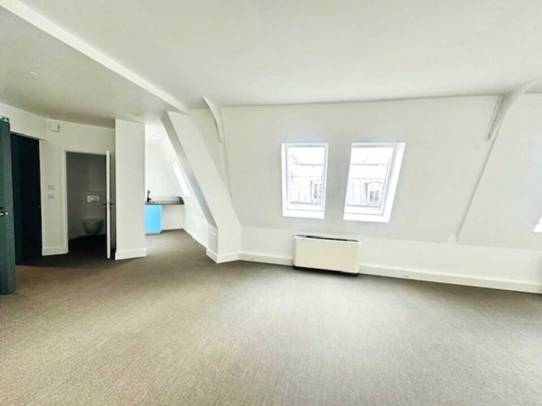 Photo 3 – location bureaux	PARIS (75011)