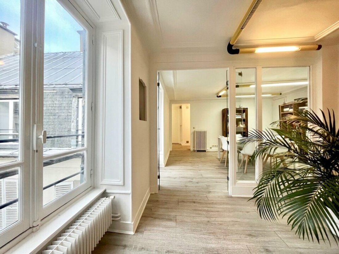 Photo 2 – location bureaux	PARIS (75009)