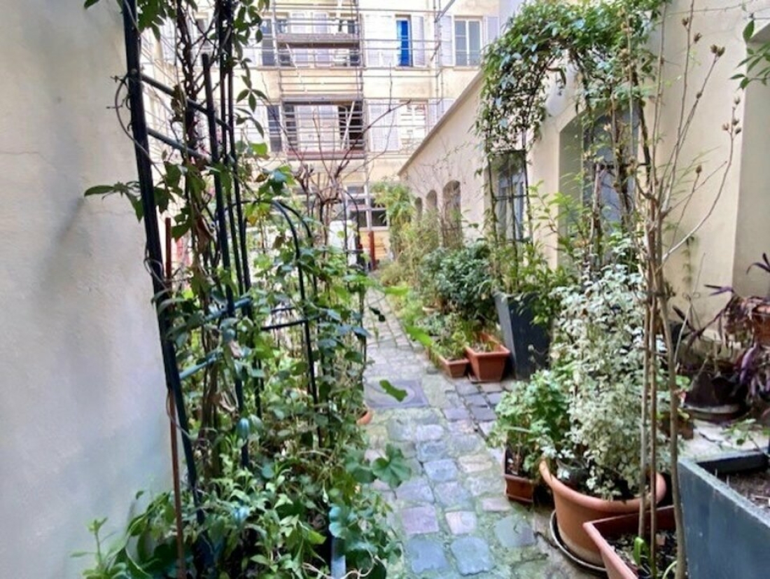 Photo 5 – location commerce	PARIS (75010)