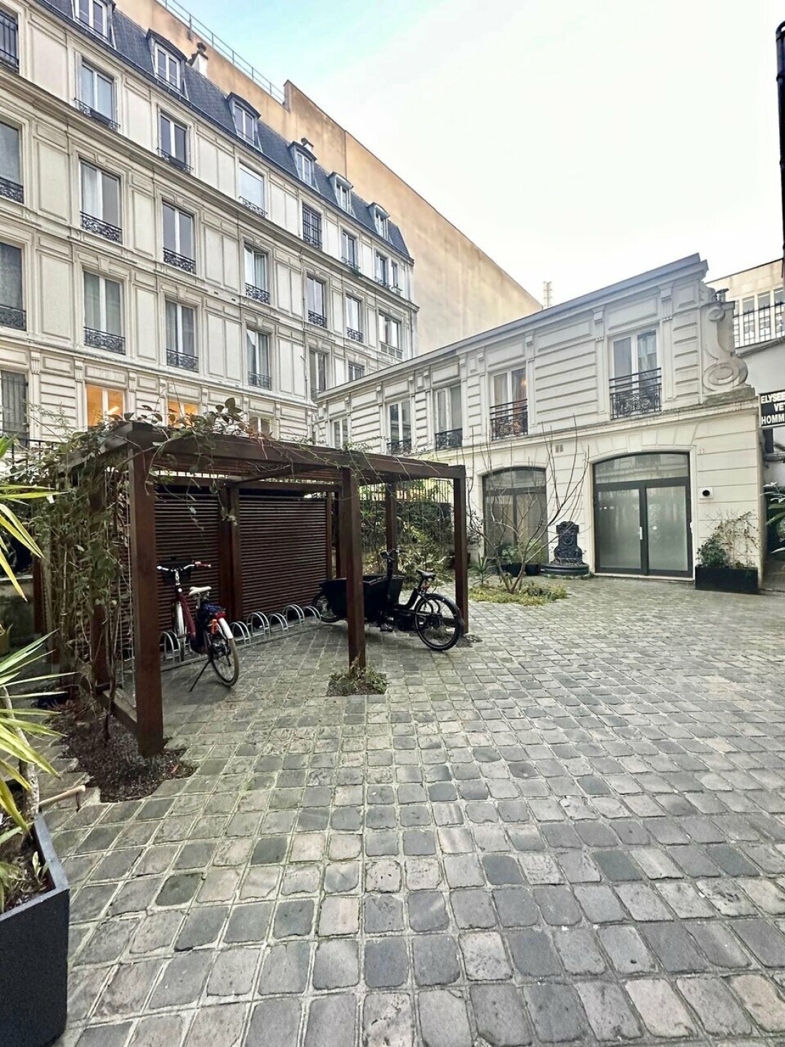 Photo 7 – location bureaux	PARIS (75008)