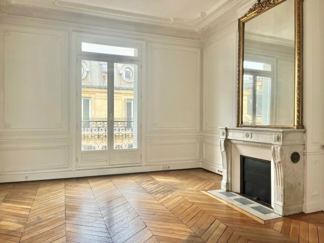 Photo 1 – location bureaux	PARIS (75008)