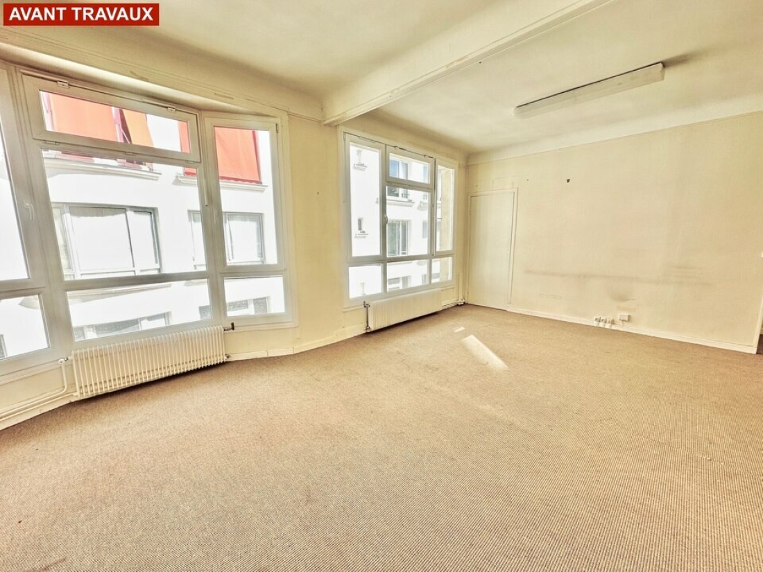 Photo 1 – location bureaux	PARIS (75009)