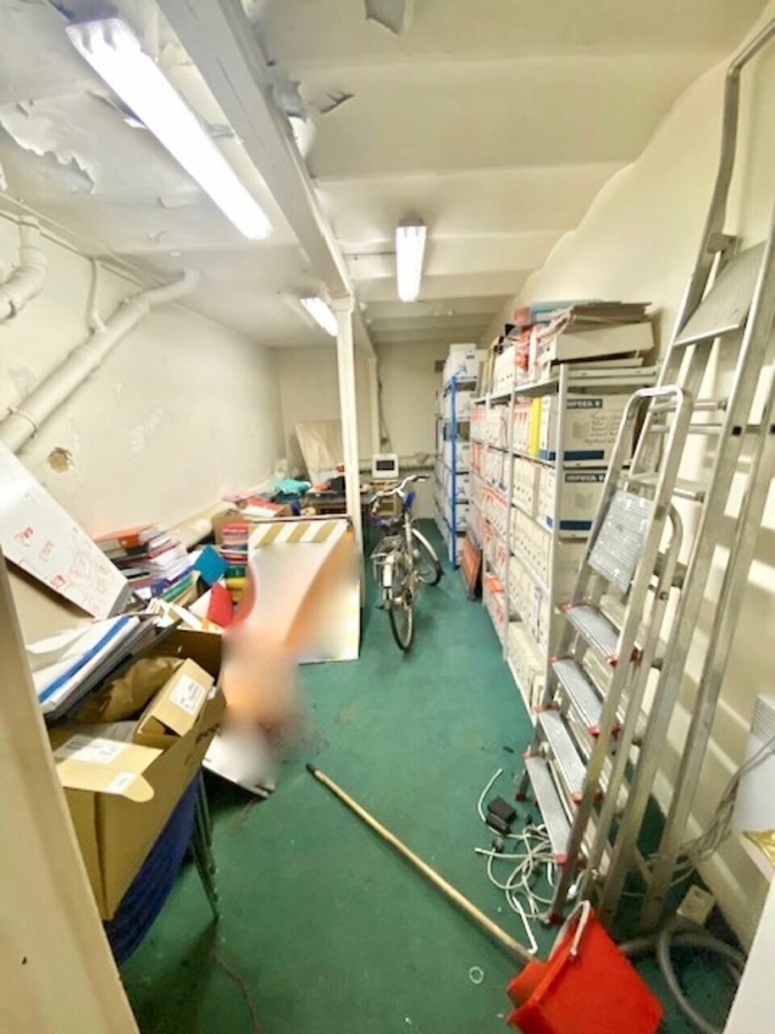 Photo 8 – location commerce	PARIS (75011)