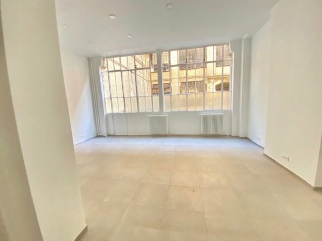 Photo 3 – location bureaux	PARIS (75010)