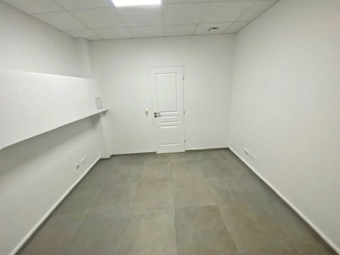 Photo 11 – location bureaux	PARIS (75010)