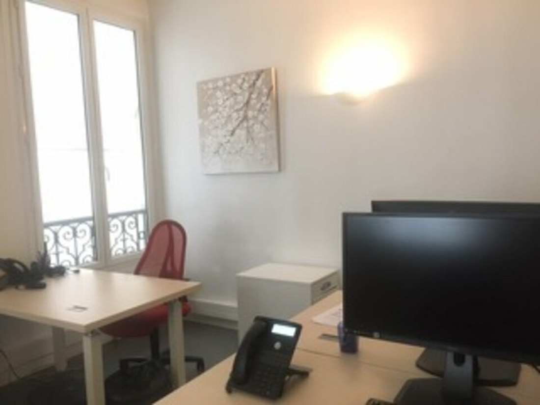Photo 2 – location bureaux	PARIS (75010)