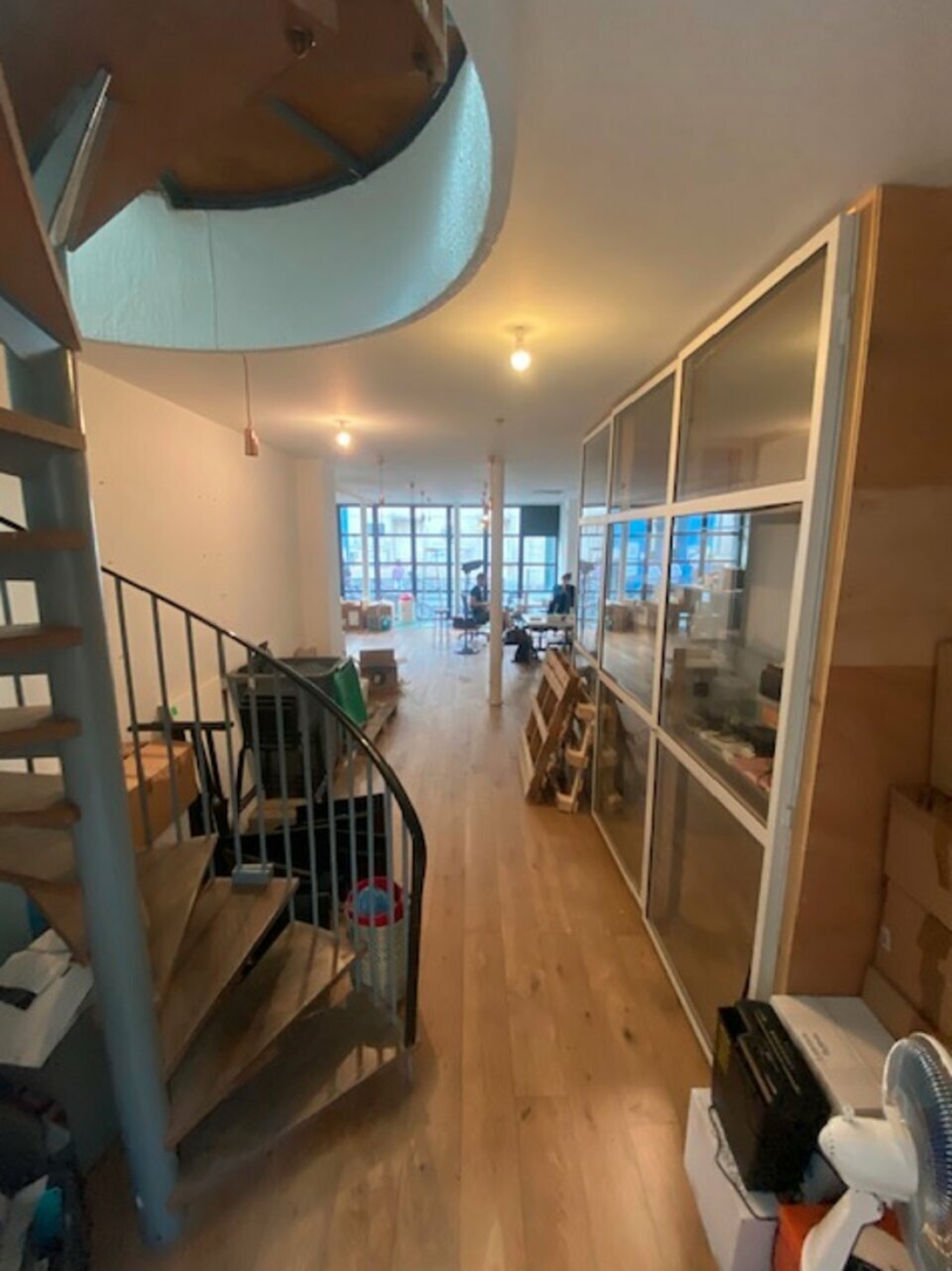 Photo 1 – location commerce	PARIS (75010)