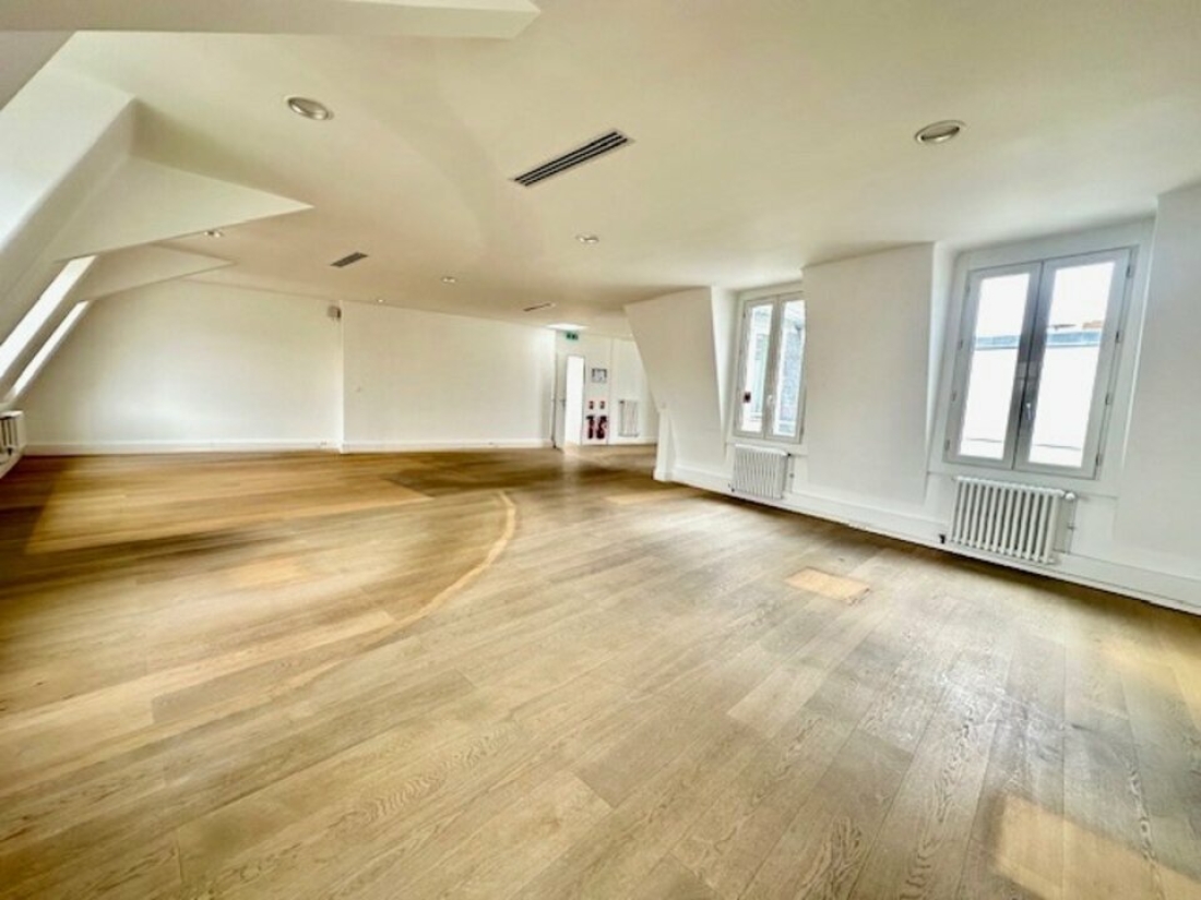 Photo 3 – location bureaux	PARIS (75011)