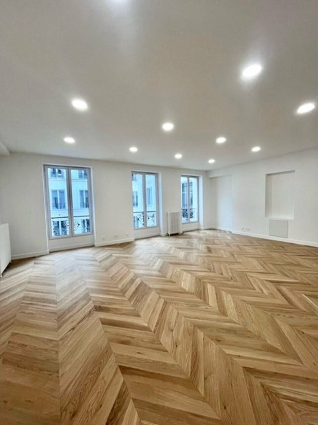 Photo 2 – location bureaux	PARIS (75010)