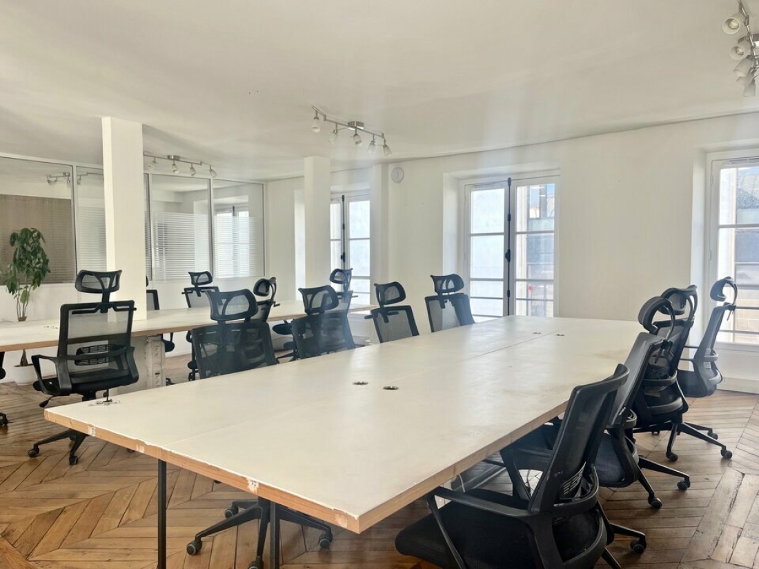 Photo 2 – location bureaux	PARIS (75009)