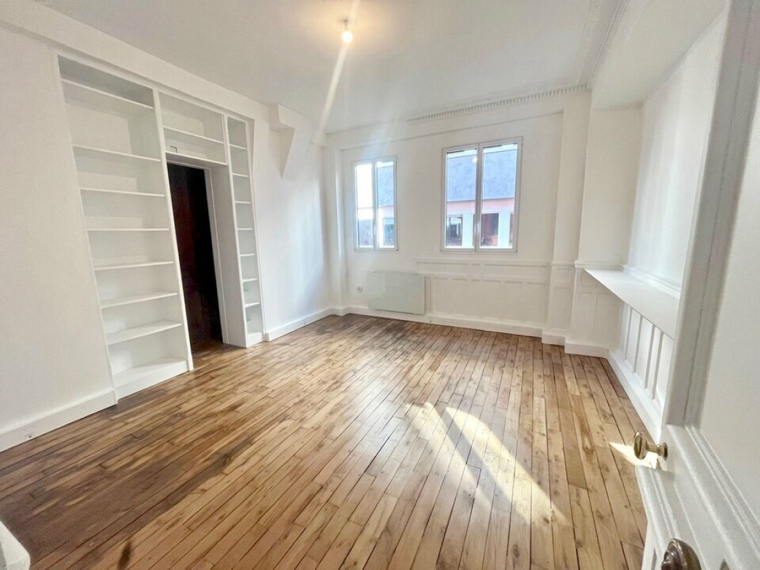 Photo 3 – location bureaux	PARIS (75011)