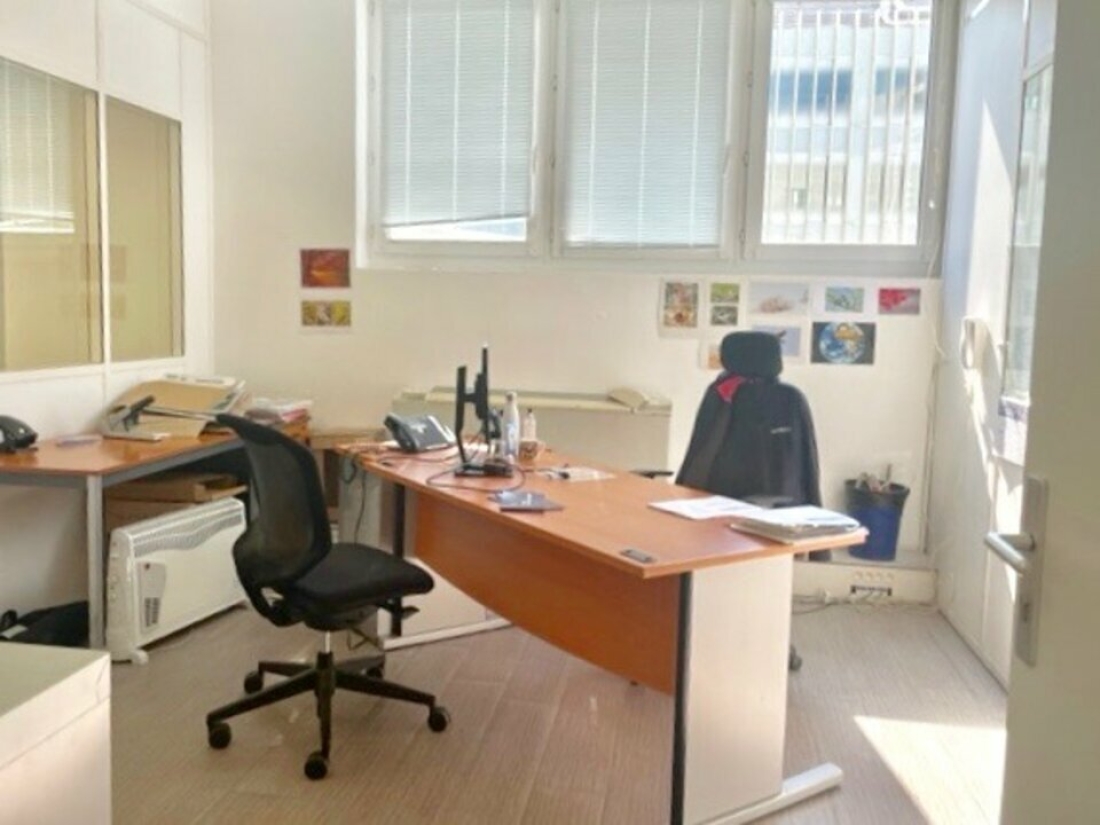 Photo 2 – location bureaux	VANVES (92170)