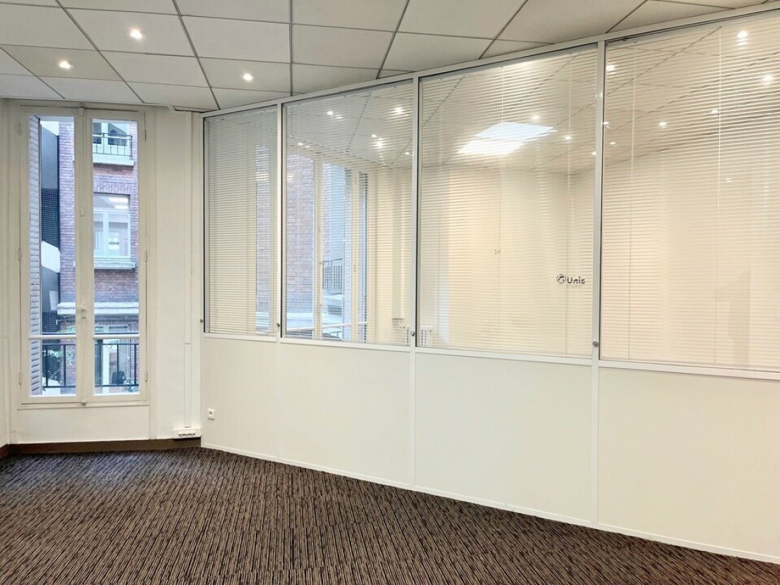 Photo 4 – location bureaux	PARIS (75008)