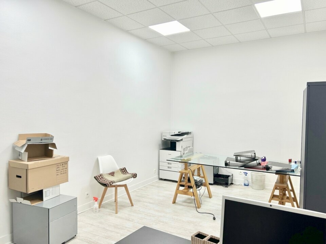 Photo 3 – location bureaux	PARIS (75008)