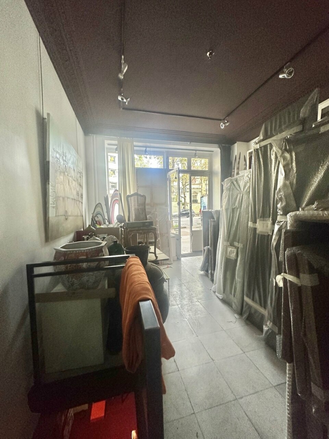 Photo 3 – location commerce	PARIS (75015)