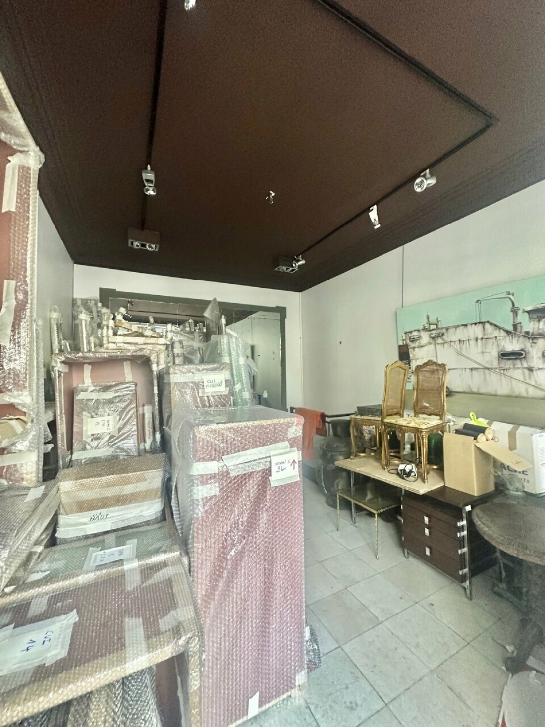 Photo 4 – location commerce	PARIS (75015)