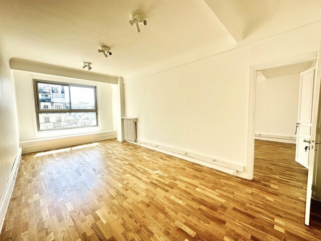 Photo 1 – location bureaux	PARIS (75009)