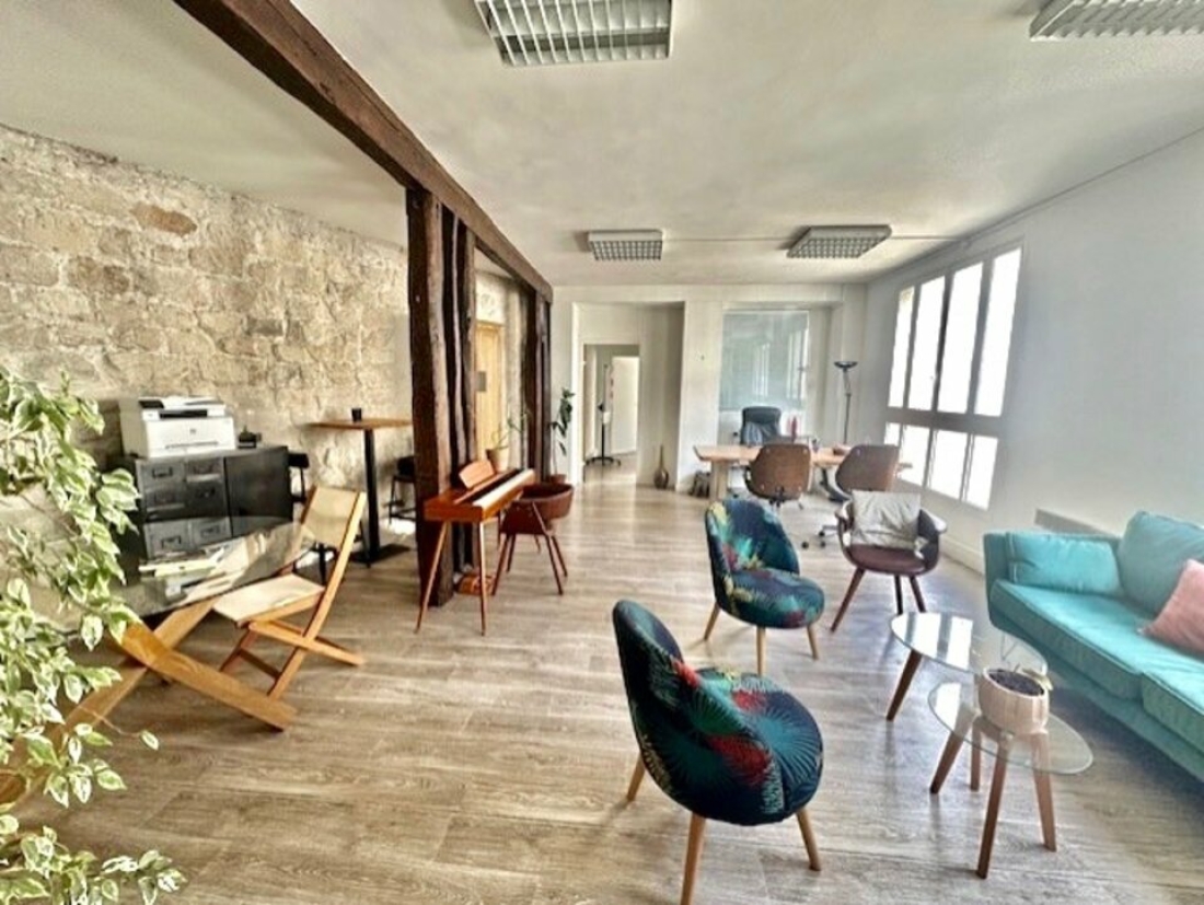 Photo 1 – location bureaux	PARIS (75011)